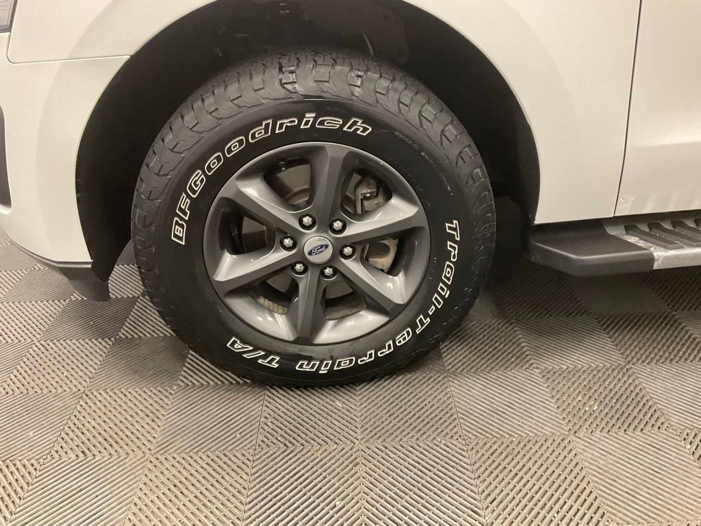 Used 2021 Ford Expedition Max XLT AWD/4WD image 9