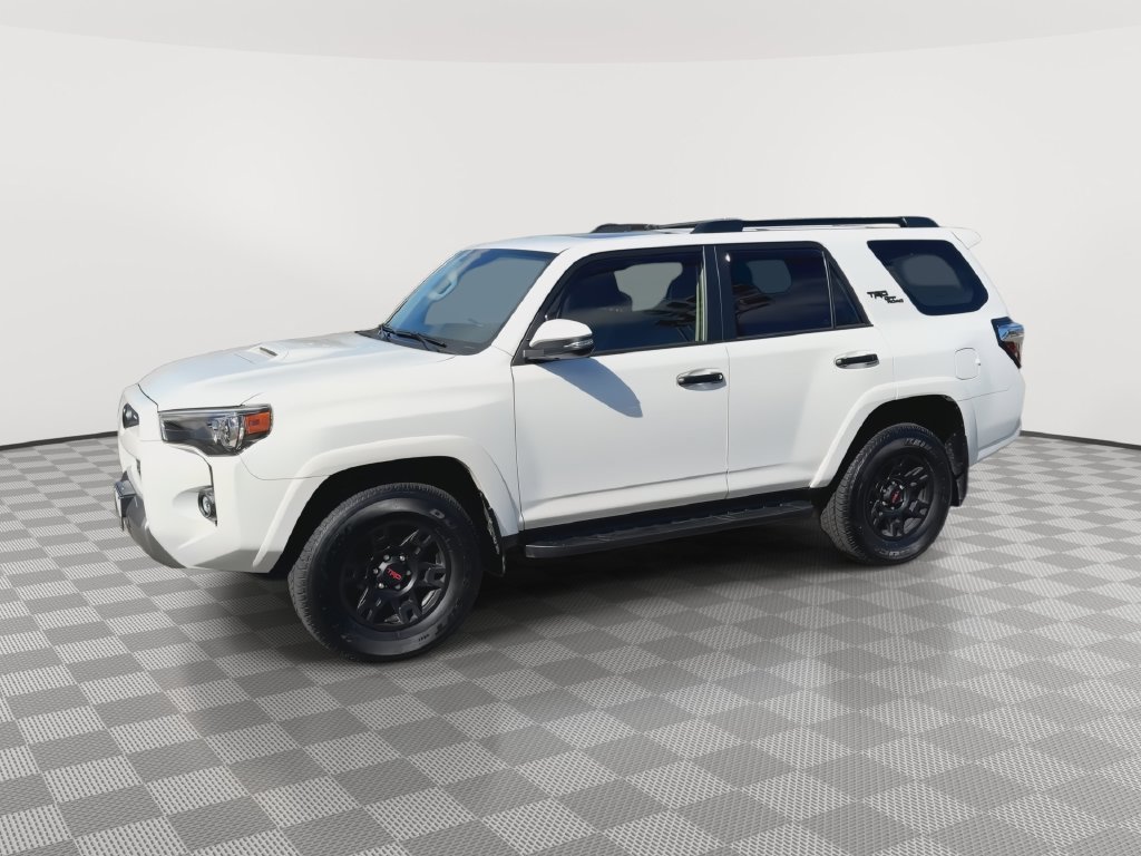 Used 2024 Toyota 4Runner TRD Off-Road Premium w/ Moonroof Package AWD/4WD image 5
