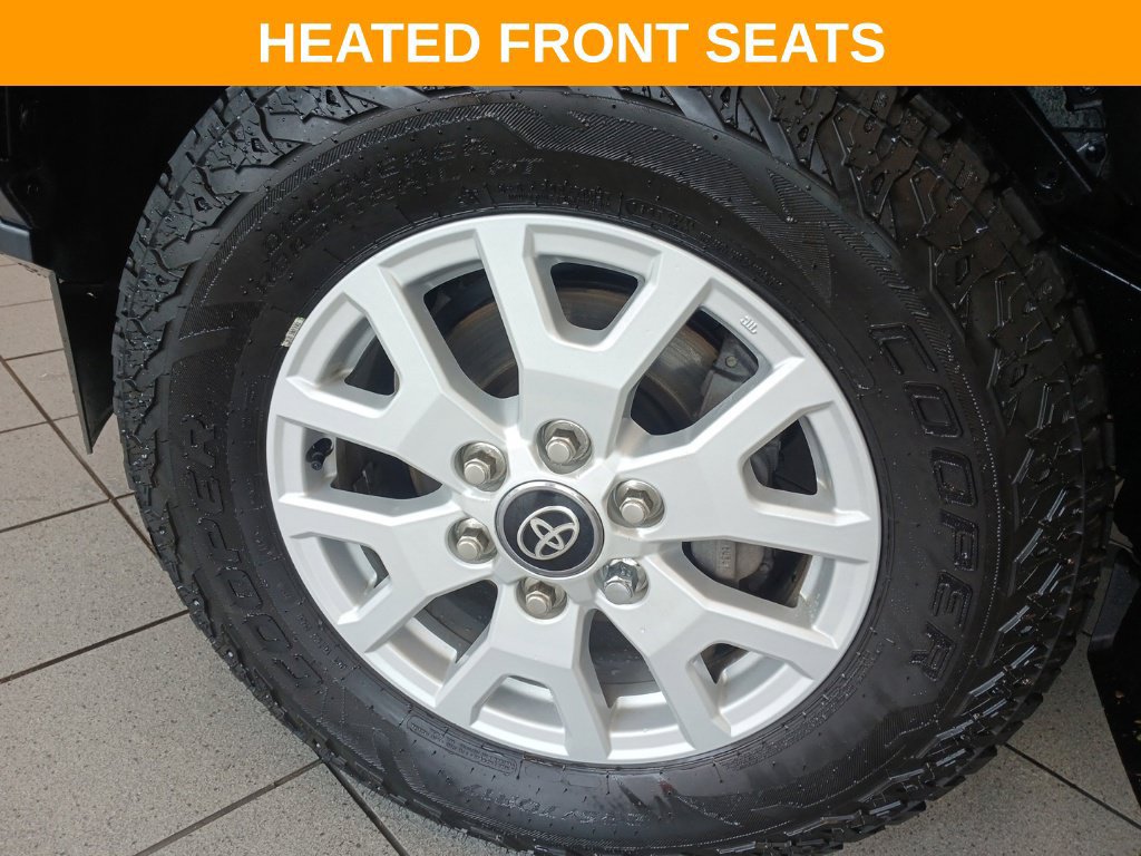 Used 2024 Toyota Tacoma SR5 AWD/4WD image 6