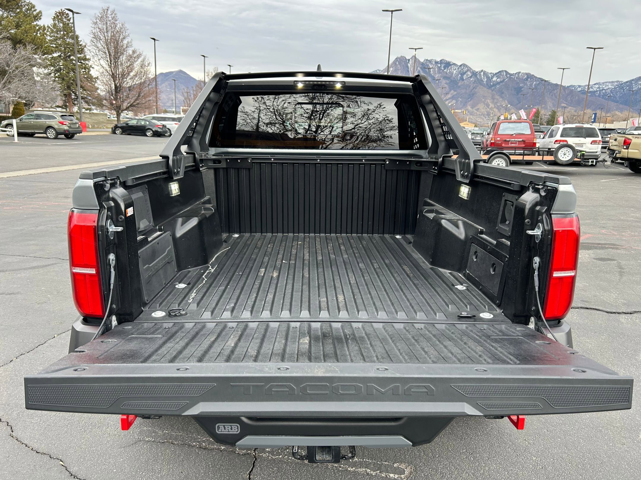 Used 2024 Toyota Tacoma Trailhunter image 24