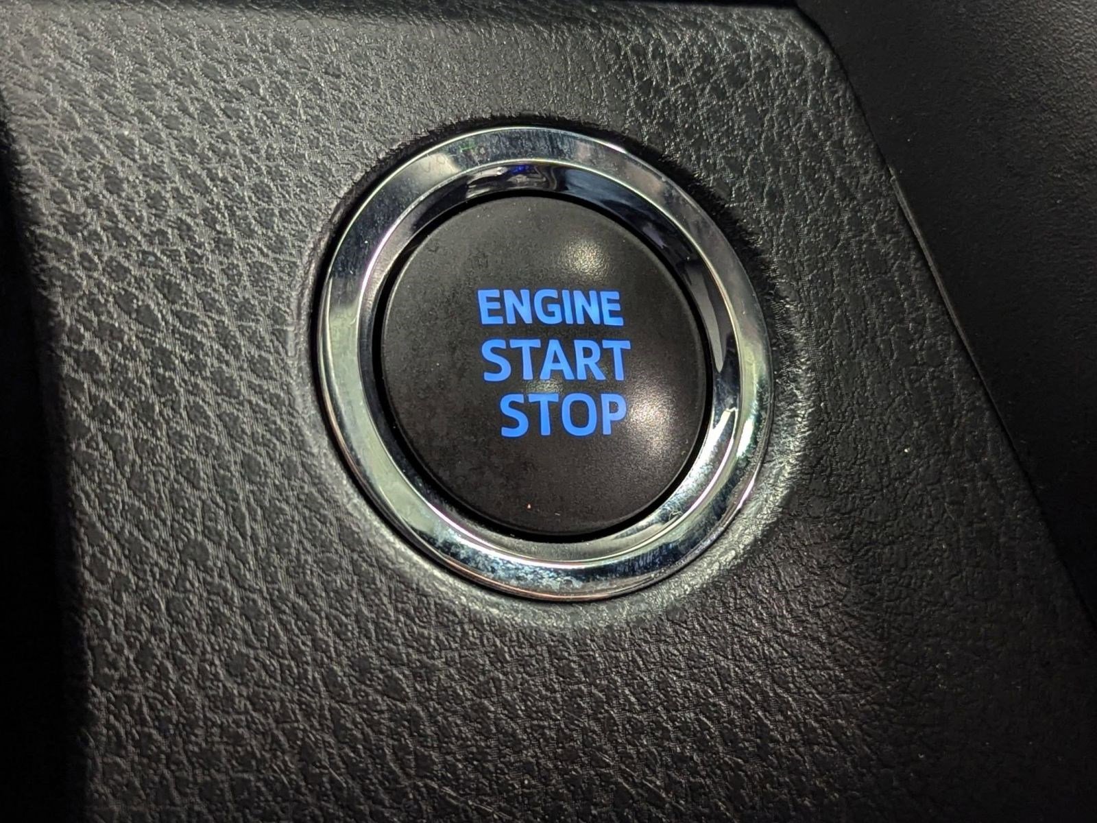 Used 2023 Toyota Camry SE image 29