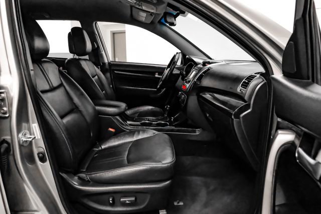 Used 2015 Kia Sorento EX image 39
