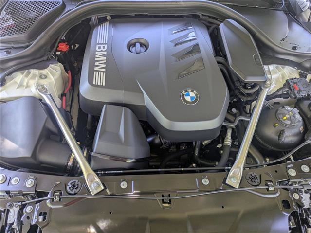Used 2026 BMW 530i w/ M Sport Package RWD image 27