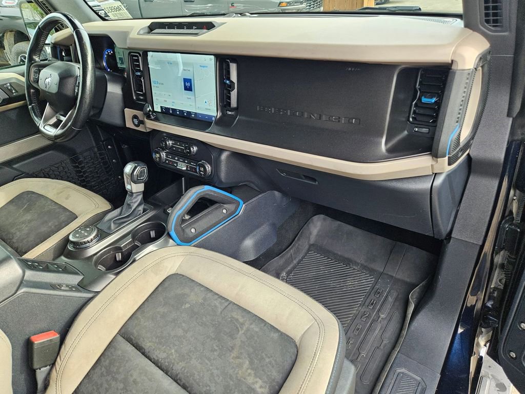 Used 2021 Ford Bronco Wildtrak AWD/4WD image 19