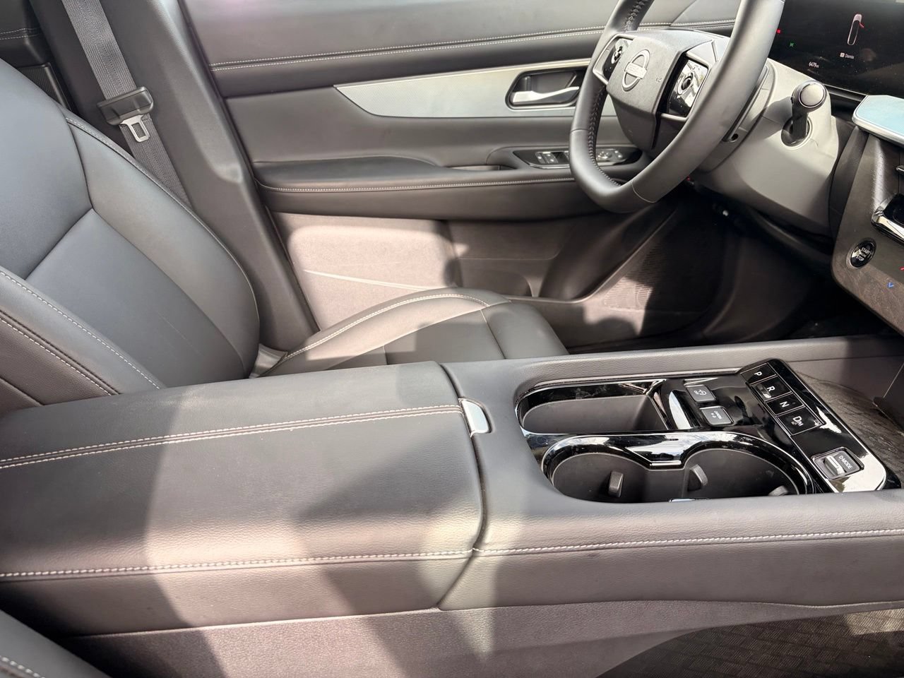 Certified 2025 Nissan Murano SL AWD/4WD image 11