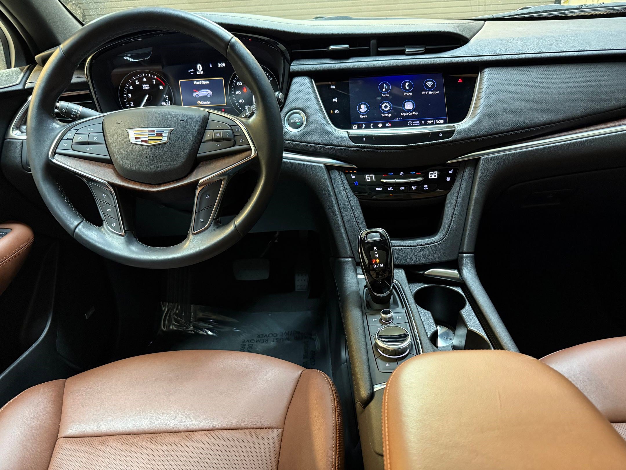 Certified 2022 Cadillac XT5 Premium Luxury w/ Technology Package image 4