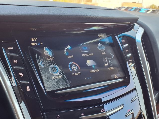 Used 2019 Cadillac Escalade ESV Luxury AWD/4WD image 15