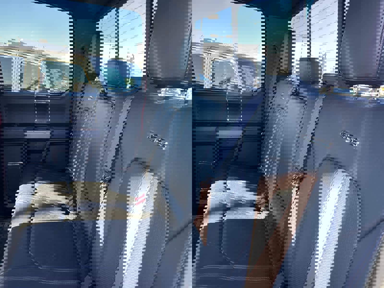 Used 2019 Ford F350 Platinum w/ Platinum Ultimate Package image 42