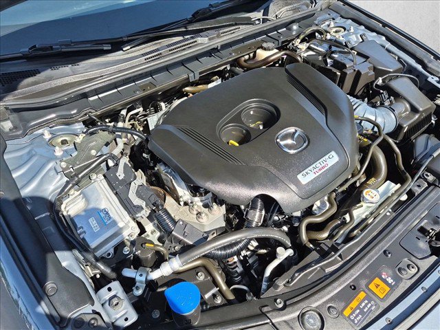 Used 2021 MAZDA MAZDA3 Hatchback w/Premium Plus Pkg AWD/4WD image 22