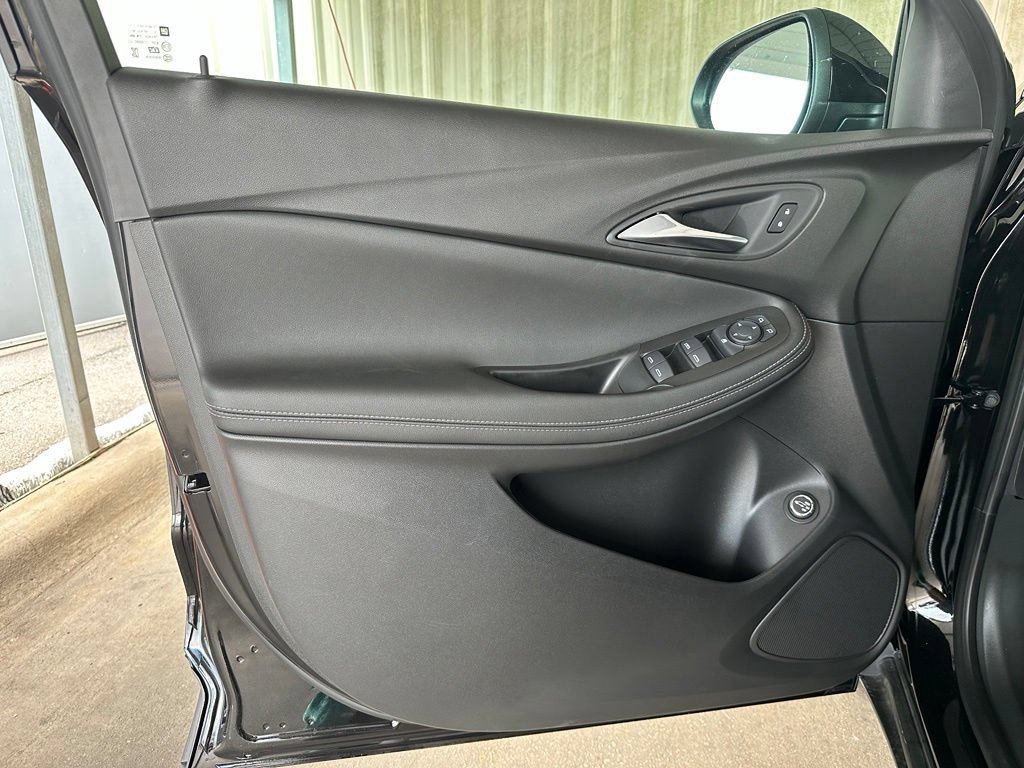 New 2026 Buick Encore GX Preferred w/ Comfort Package FWD image 10