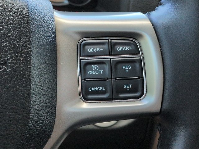 Used 2015 RAM 1500 Laramie w/ Convenience Group AWD/4WD image 27