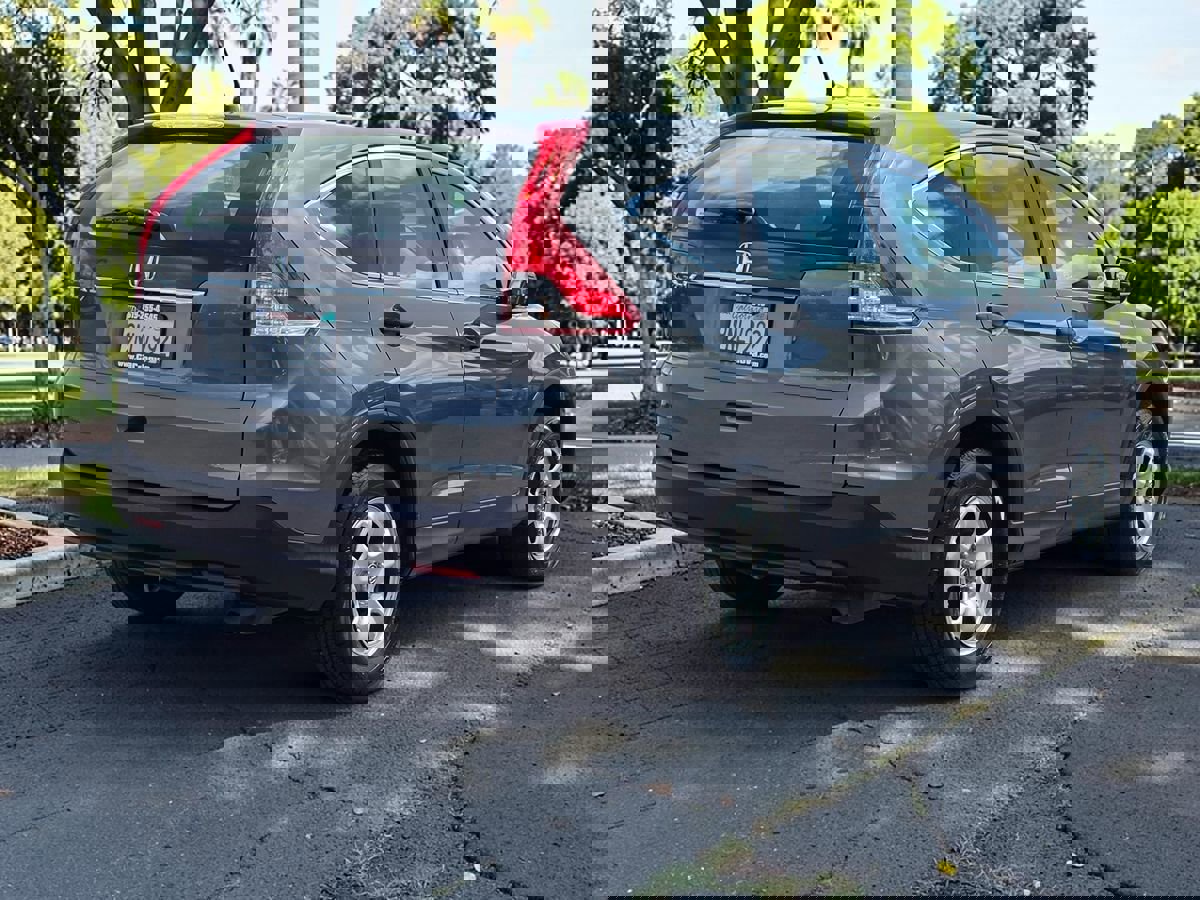 Used 2013 Honda CR-V LX image 7