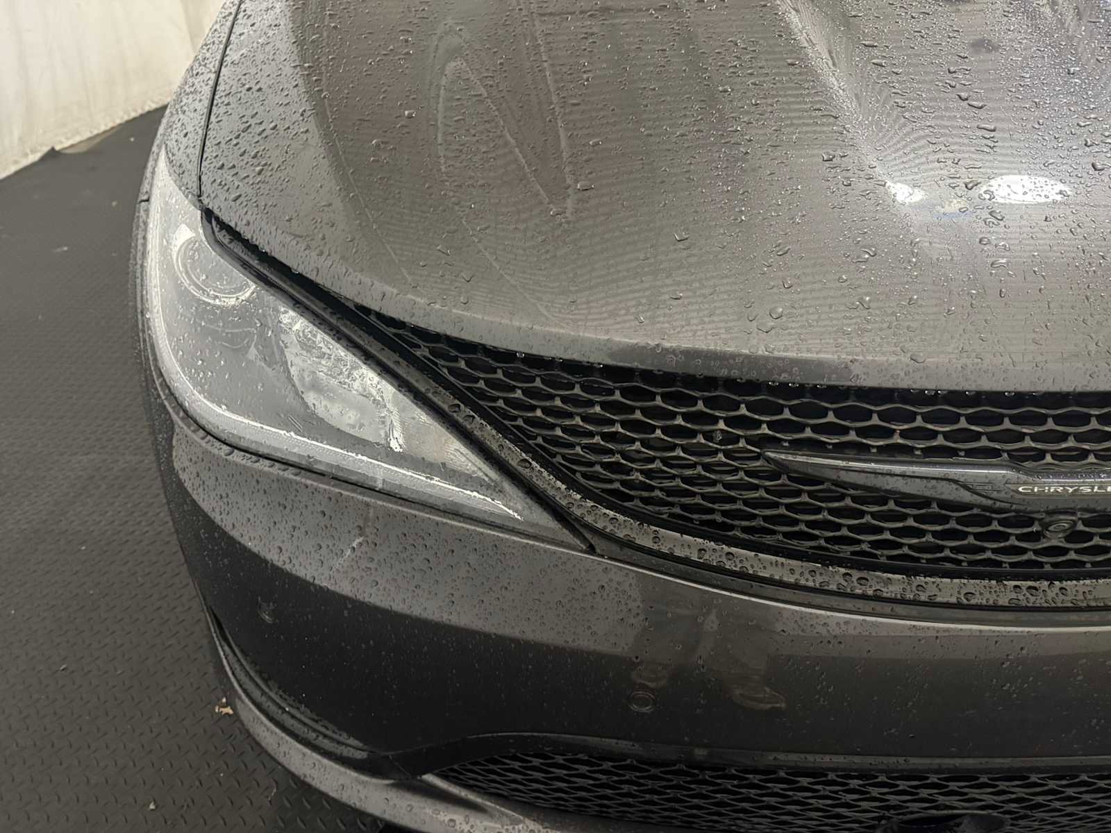 Used 2019 Chrysler Pacifica Touring Plus w/ Advanced Safetytec Group image 4