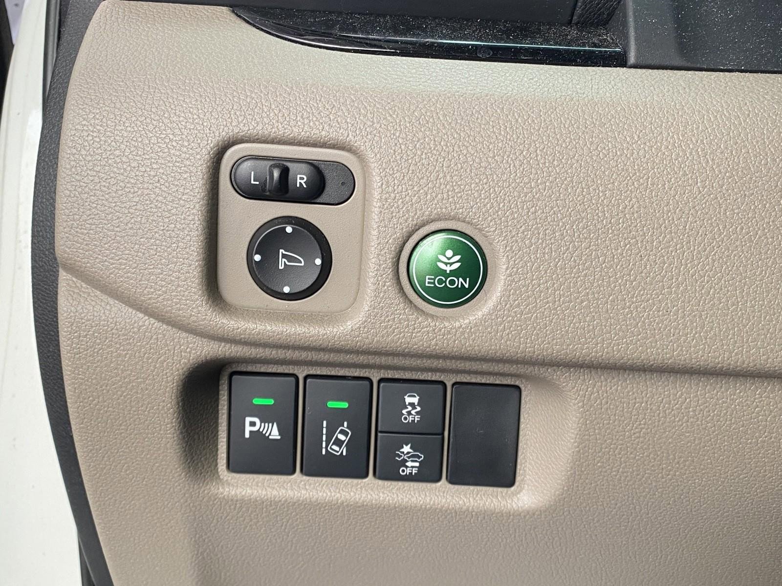 Used 2017 Honda Pilot Elite image 27