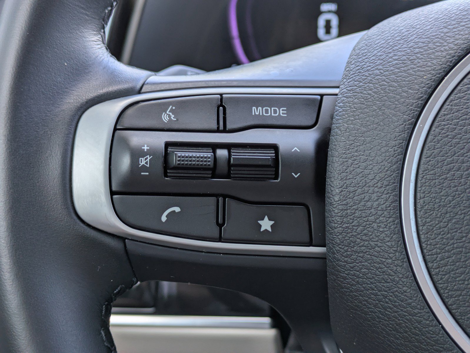 Certified 2023 Kia Sportage EX FWD image 19