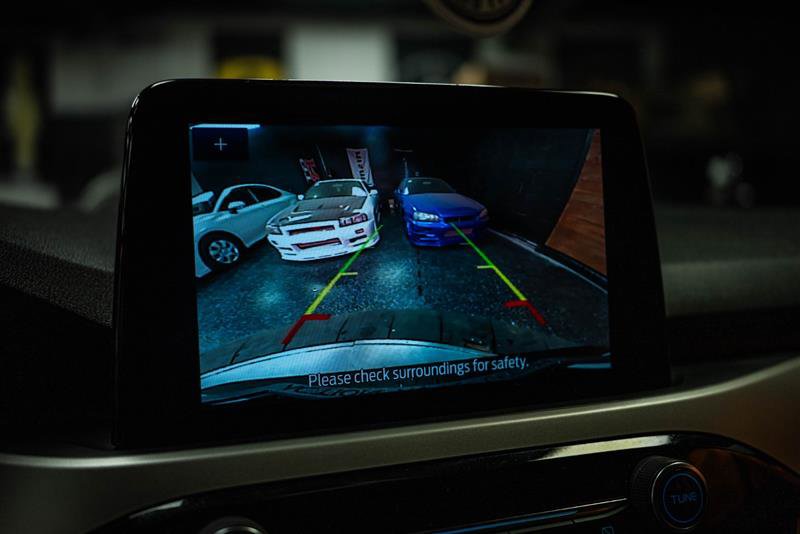 Used 2022 Ford Escape SE w/ SE Sport Appearance Package image 21