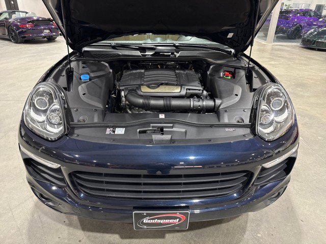 Used 2016 Porsche Cayenne image 19