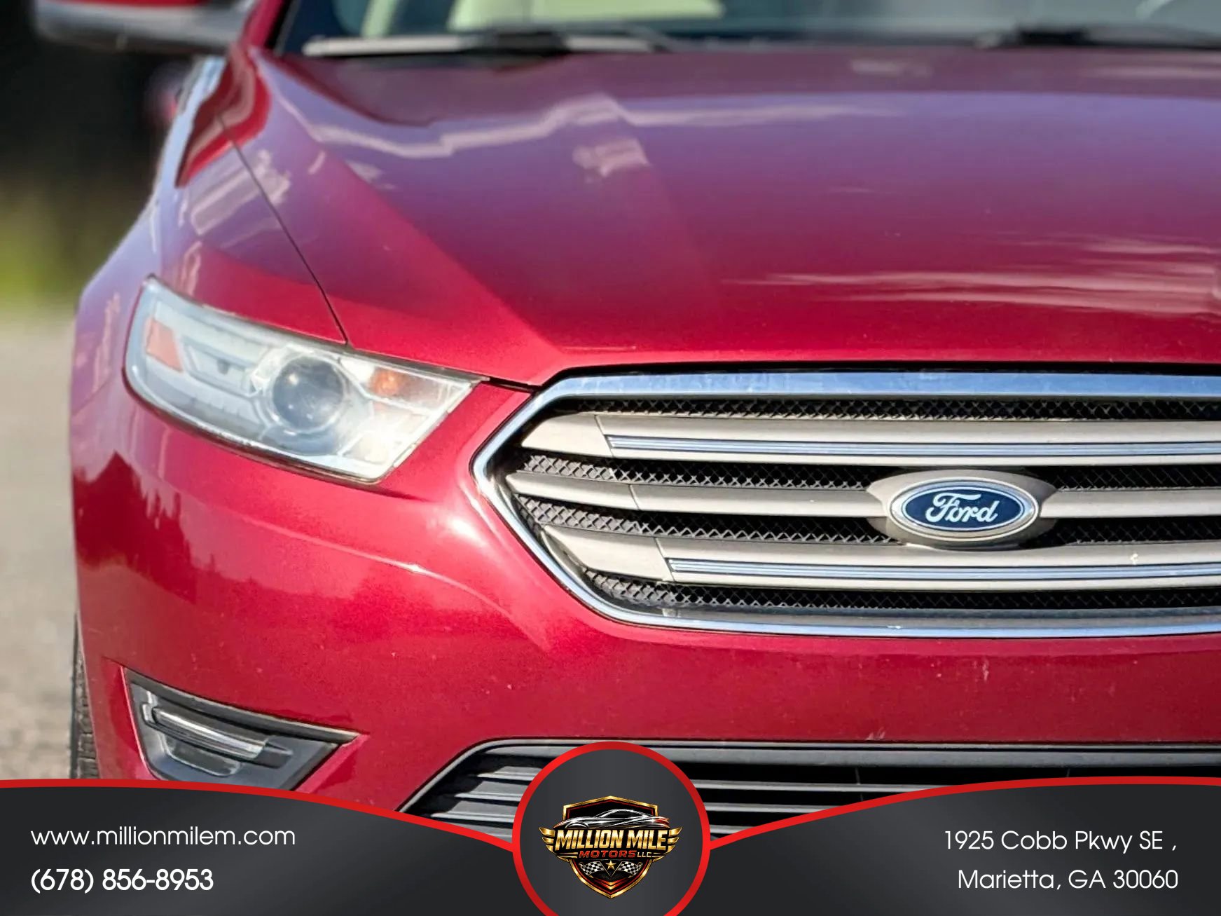 Used 2013 Ford Taurus SEL FWD image 11