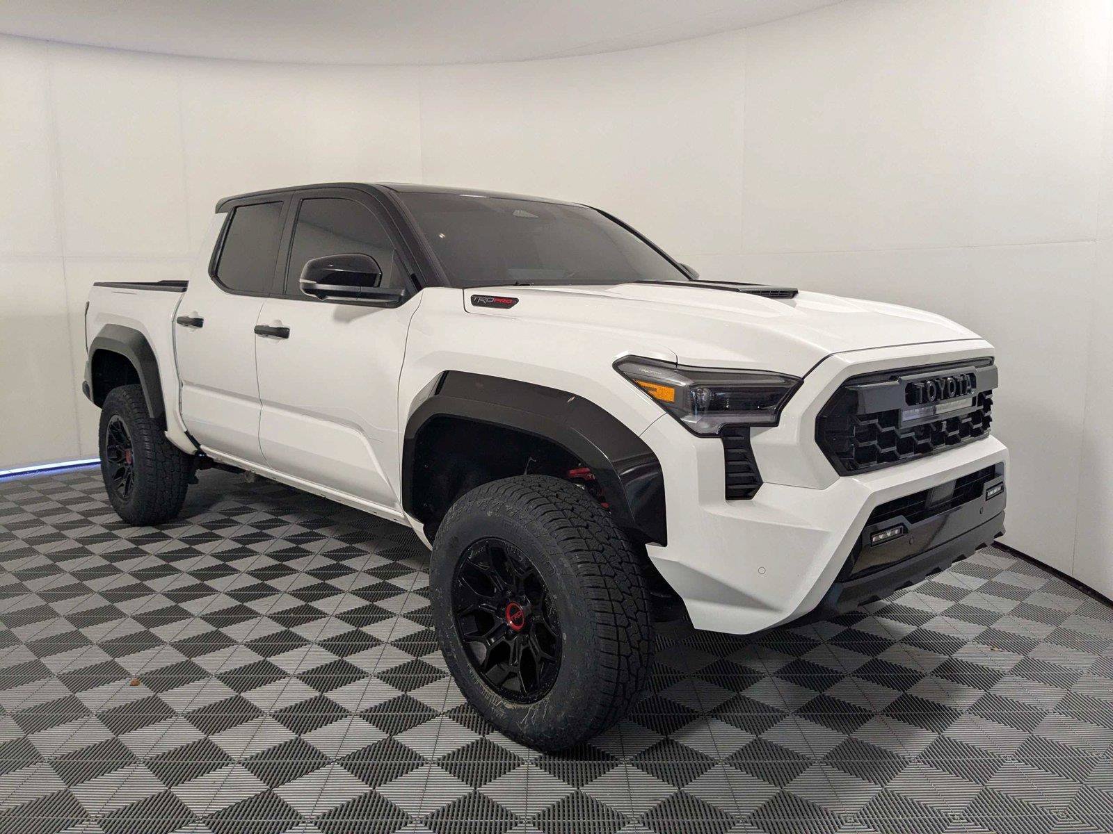 Certified 2025 Toyota Tacoma TRD Pro AWD/4WD image 3
