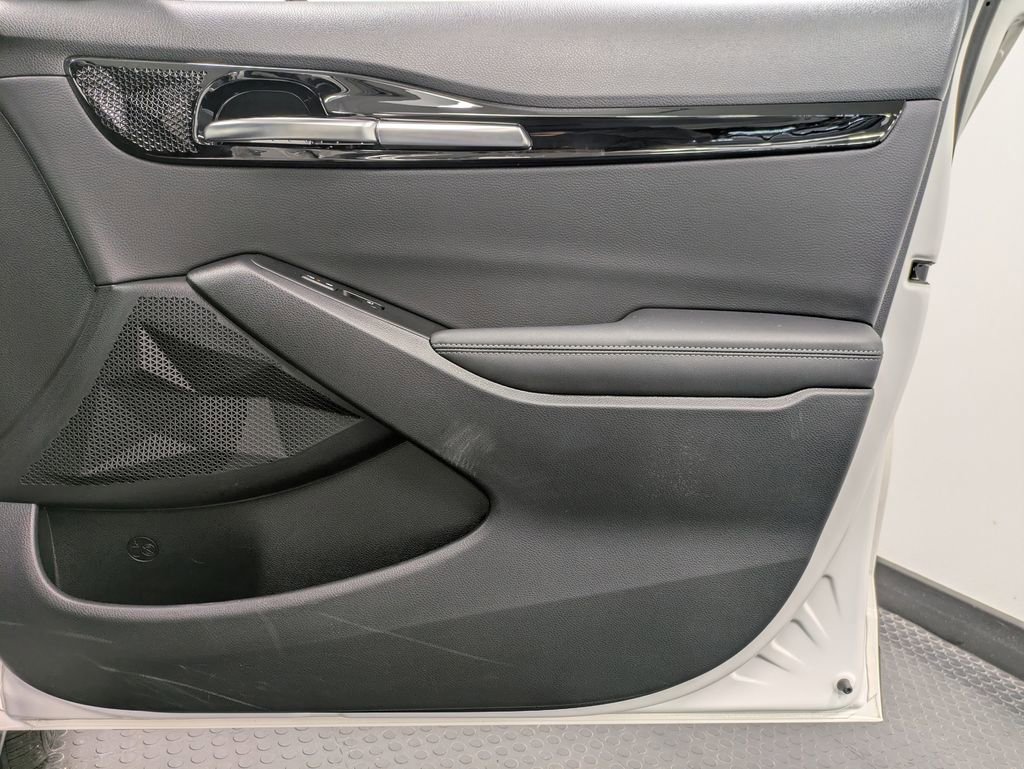 Used 2025 Kia Seltos S image 28