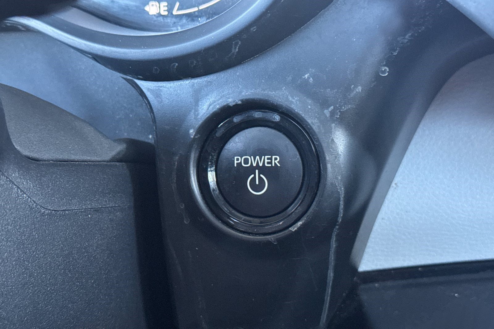 Used 2026 Toyota Sienna XLE FWD image 17
