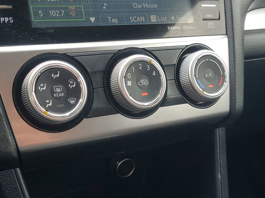 Used 2017 Subaru Crosstrek 2.0i Premium image 27