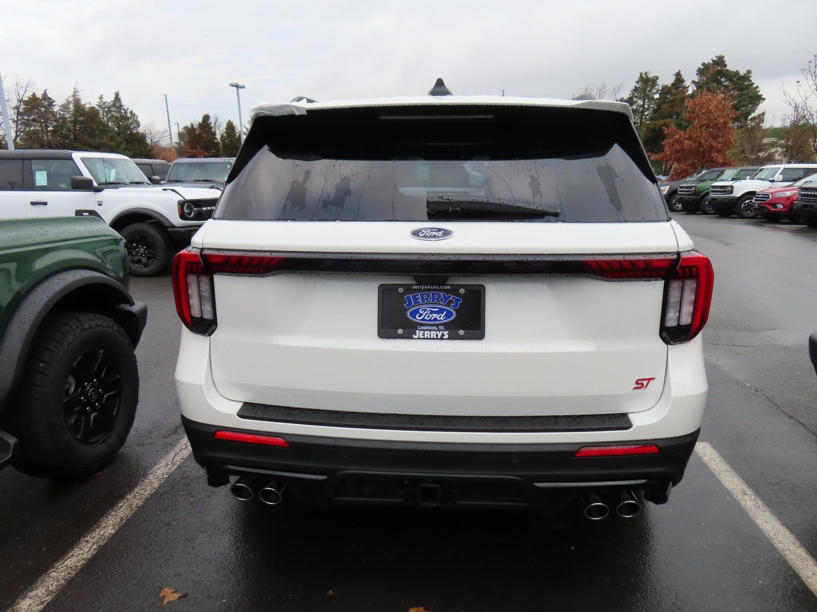 New 2026 Ford Explorer ST w/ Sun And Sound Package image 5