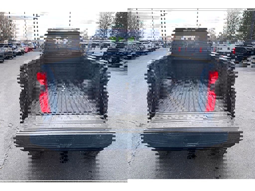 Used 2022 Chevrolet Silverado 3500 High Country w/ Z71 Off-Road Package image 11