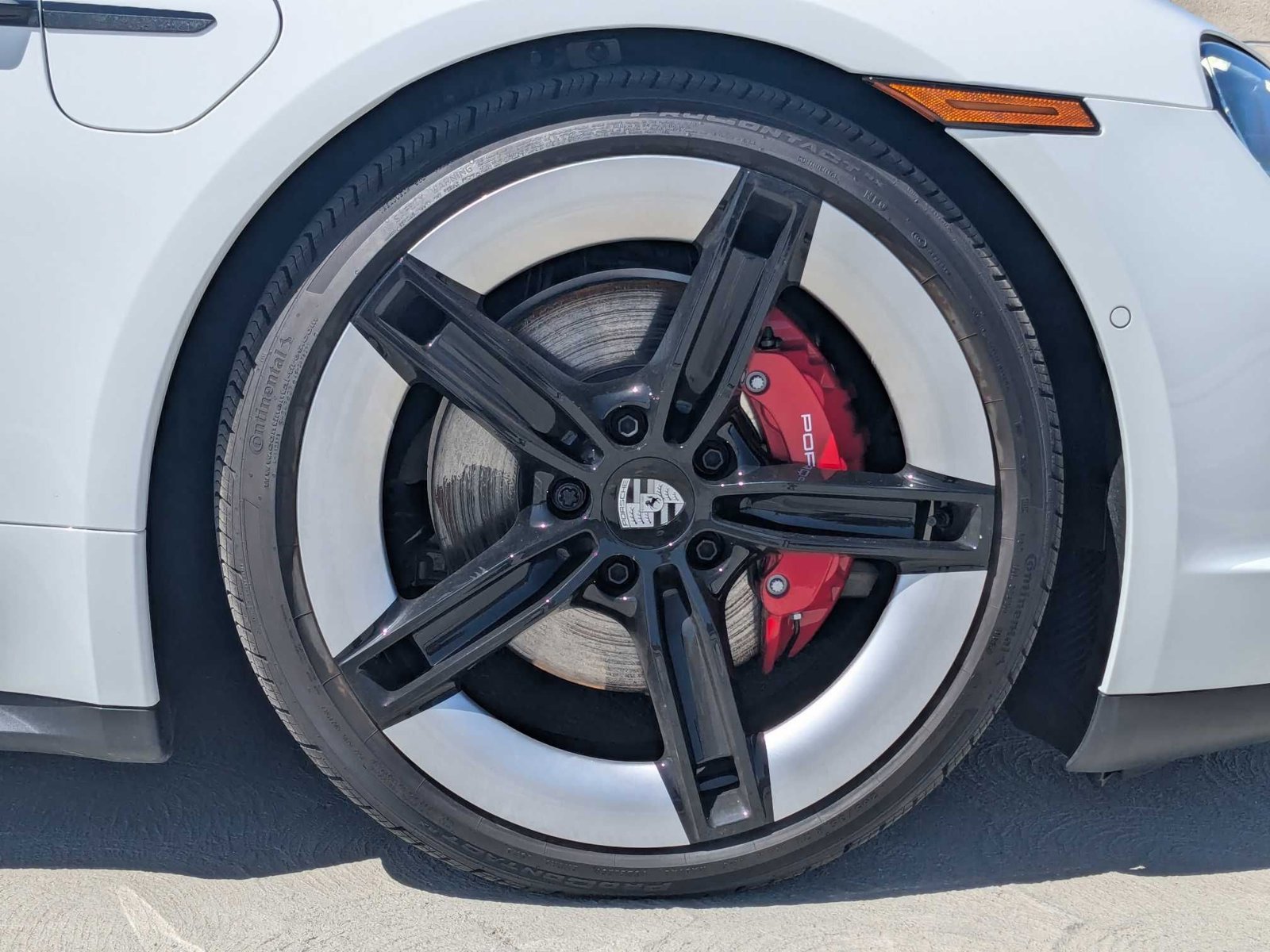 New 2025 Porsche Taycan 4S AWD/4WD image 26