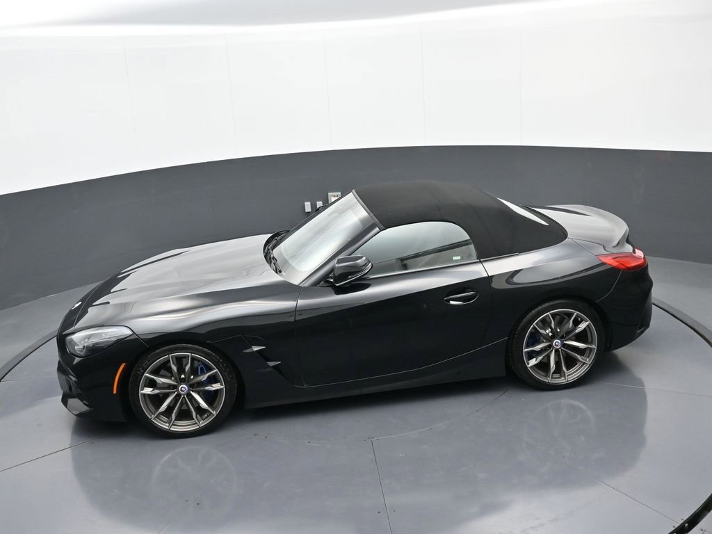 Used 2023 BMW Z4 M40i w/ Premium Package image 30