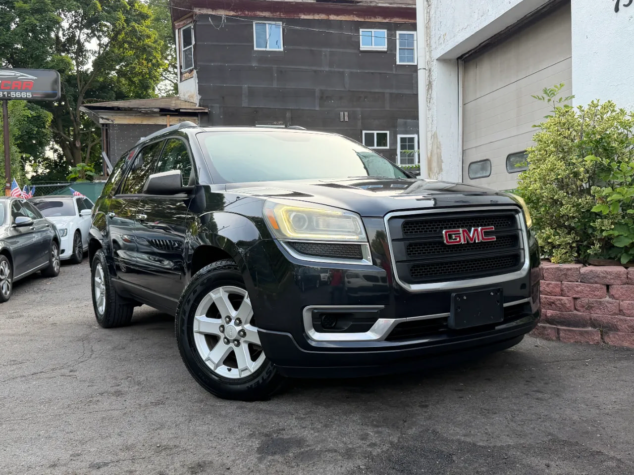 Used 2013 GMC Acadia SLE FWD image 16
