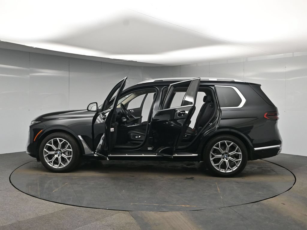 Used 2024 BMW X7 xDrive40i w/ Premium Package AWD/4WD image 61