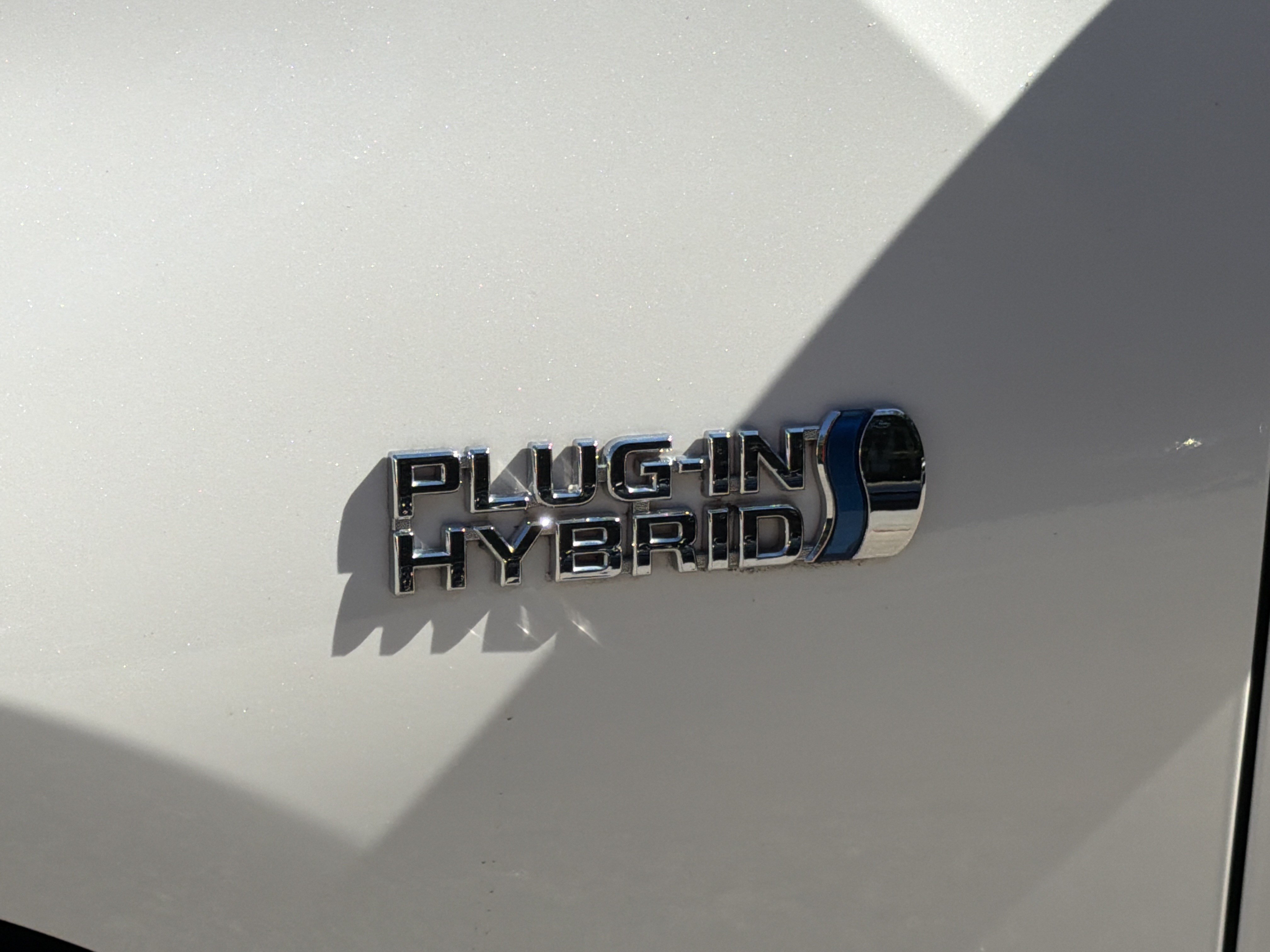 Used 2017 Toyota Prius Prime Premium FWD image 29