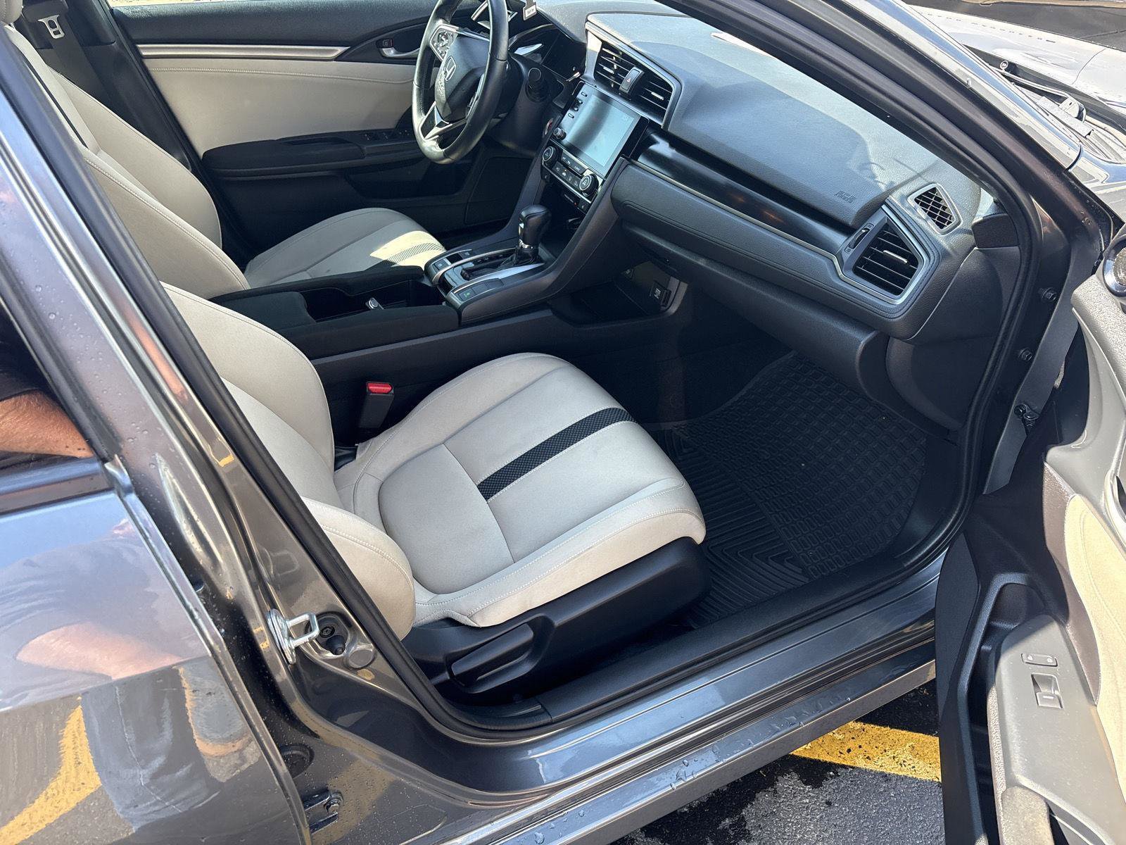 Used 2020 Honda Civic EX image 13