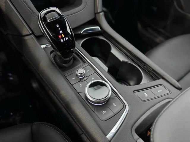 New 2026 Cadillac XT5 Premium Luxury w/ Driver Assist Package AWD/4WD image 18