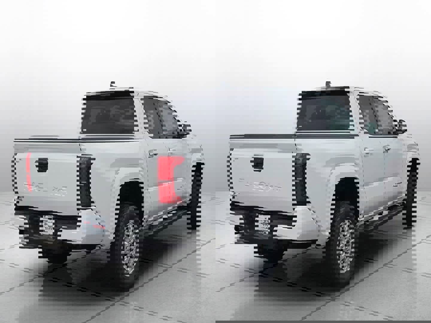 Used 2024 Toyota Tacoma SR5 image 33