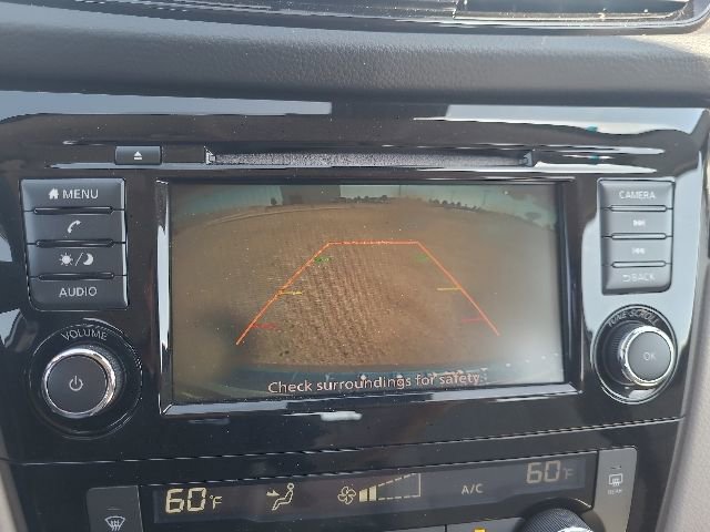 Certified 2022 Nissan Rogue Sport SV FWD image 17