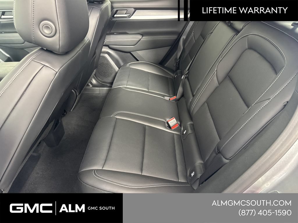New 2026 GMC Terrain Elevation w/ Elevation Premium Package AWD/4WD image 22
