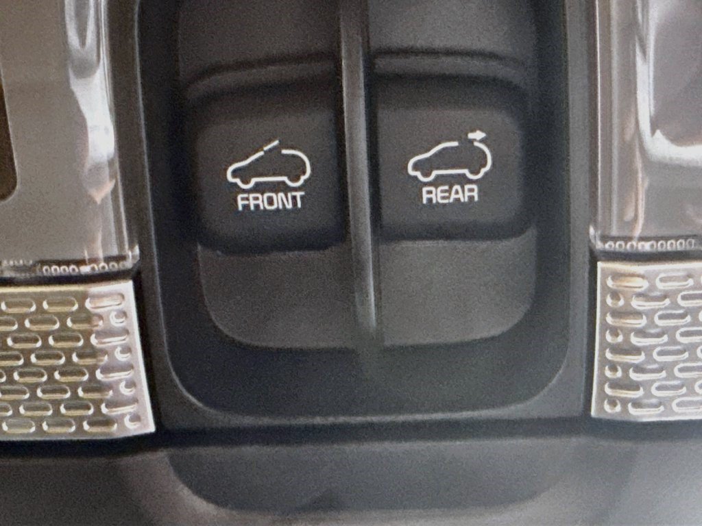 Used 2022 Kia Telluride SX w/ Towing Package FWD image 48
