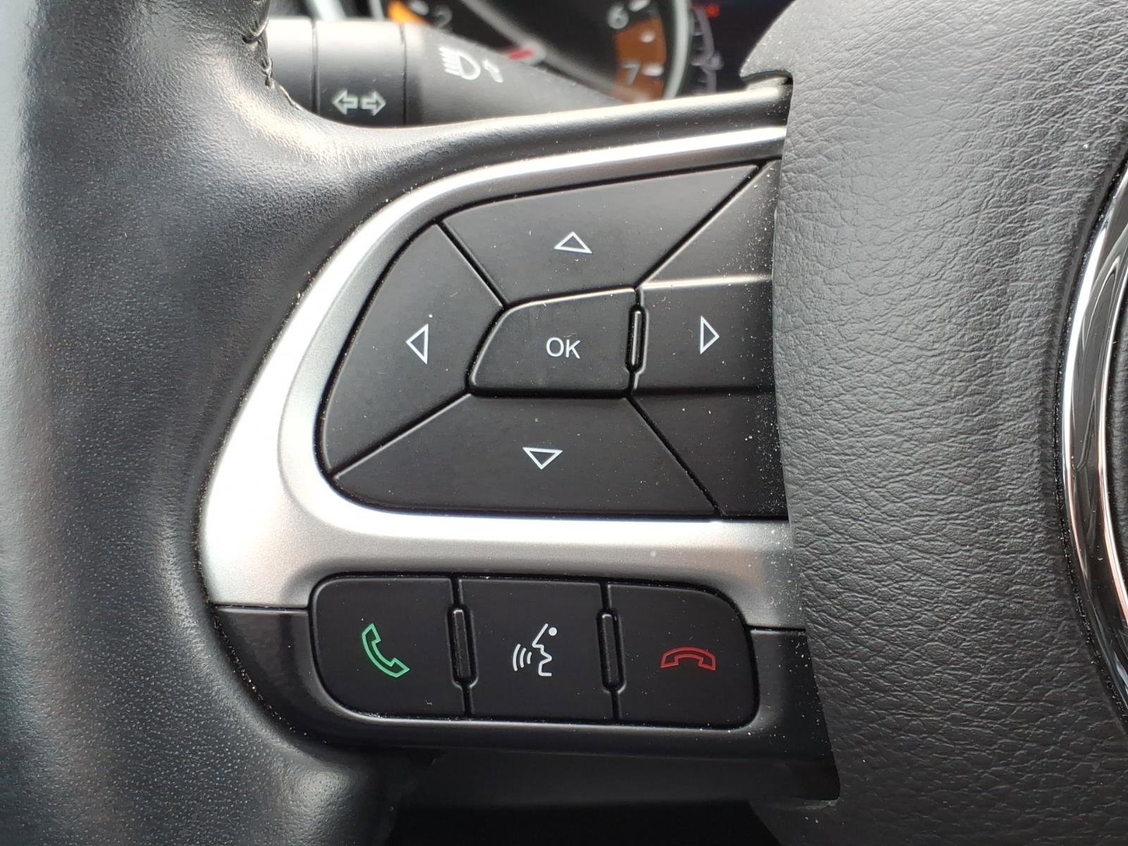 Used 2018 Jeep Compass Sport w/ Tech Group image 16