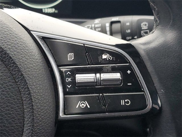 Certified 2024 Kia Seltos S image 23