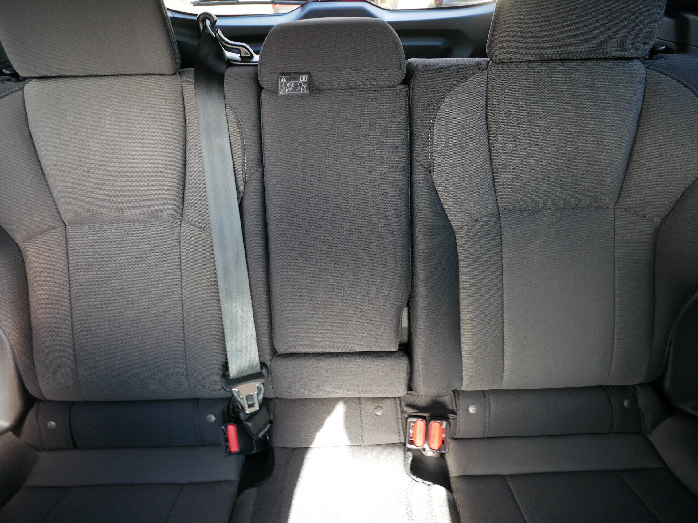 Used 2025 Subaru Crosstrek 2.0i Premium image 13