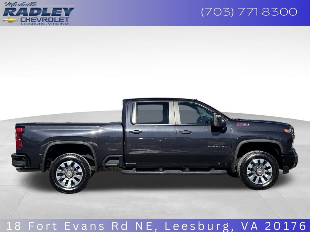 Used 2024 Chevrolet Silverado 2500 Custom w/ Custom Value Package image 7