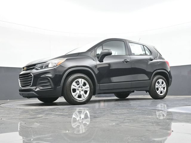 Used 2017 Chevrolet Trax LS FWD image 55