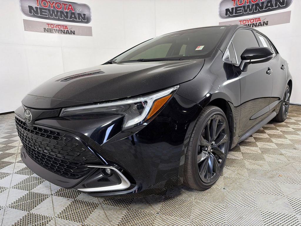 Used 2025 Toyota Corolla XSE image 7