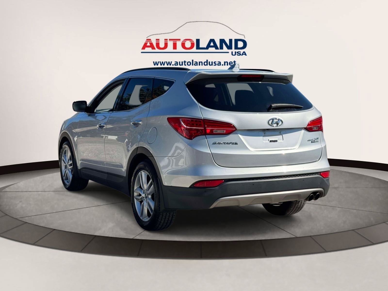Used 2016 Hyundai Santa Fe Sport 2.0T w/ Option Group 05 AWD/4WD image 5