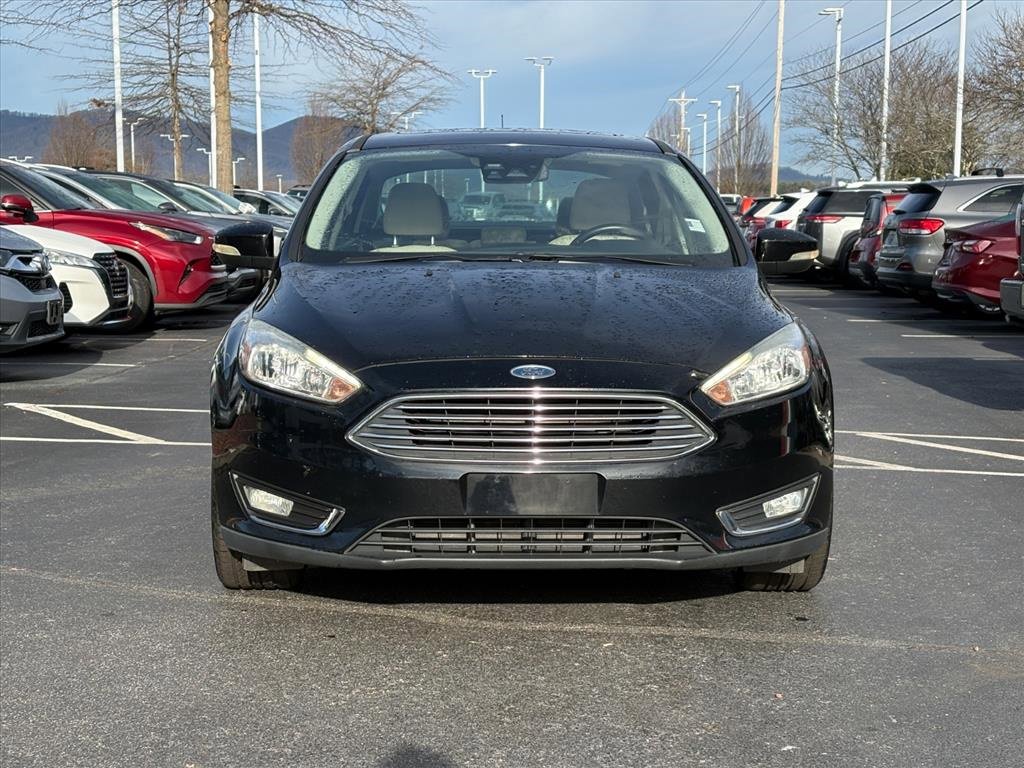 Used 2016 Ford Focus Titanium w/ Titanium Technology Package image 3