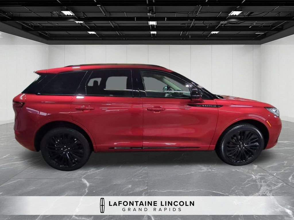 Certified 2023 Lincoln Corsair Reserve w/ Equipment Group 201A image 6