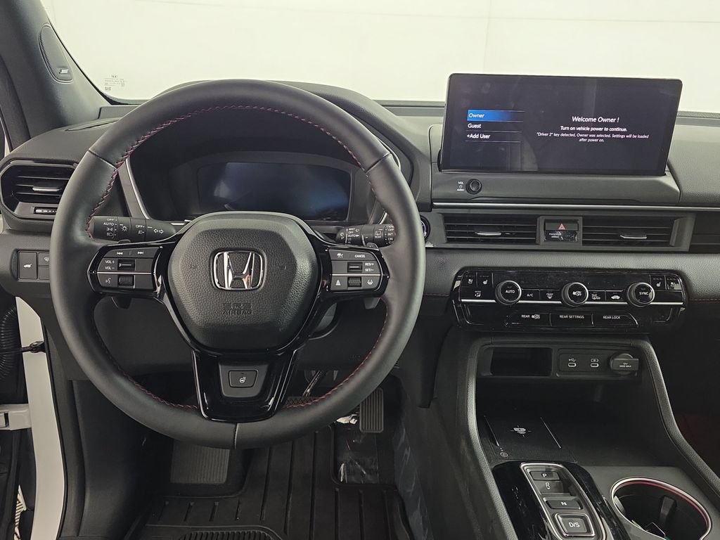 Used 2026 Honda Pilot Black Edition image 13