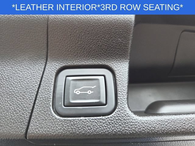 Used 2023 GMC Acadia SLT w/ Preferred Package FWD image 59